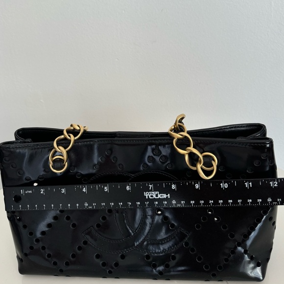 CHANEL Perforated Black Patent Leather Small Shoulder Bag in Very Good Condition - Picture 15 of 17